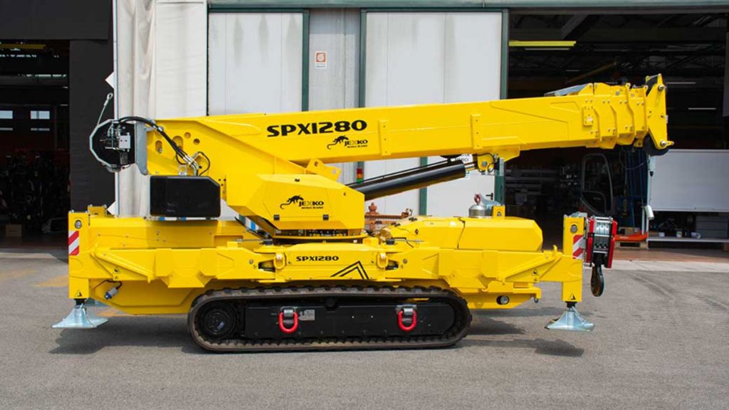 Jekko Develops The First Mini-Crane Fitted For Air Transport