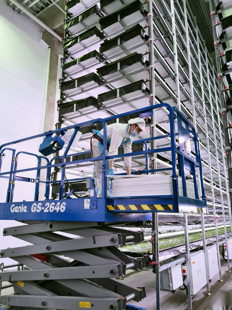 Genie Scissor Lifts In Copenhagen