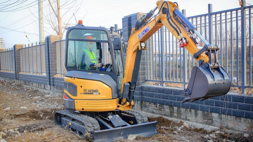 XCMG Launches the 2.7-Ton XE27E/U Compact Excavator XCMG Launches Much-Anticipated 2.7-Ton XE27E/U Compact Excavator