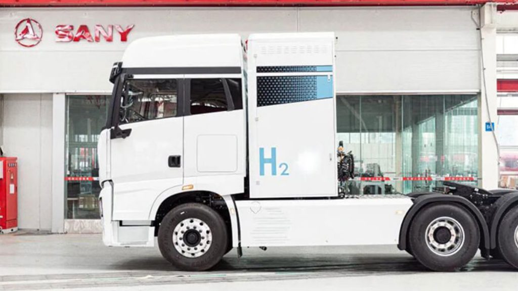Hydrogen Fuel Cell Heavy Truck Released
