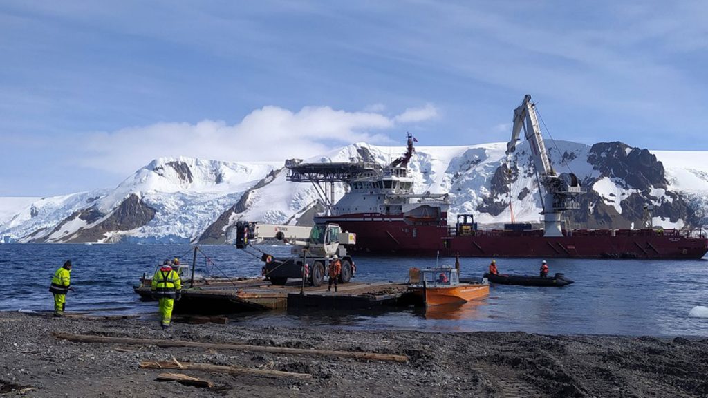 Terex RT 35-1 Crane Destined For Research In Antarctica