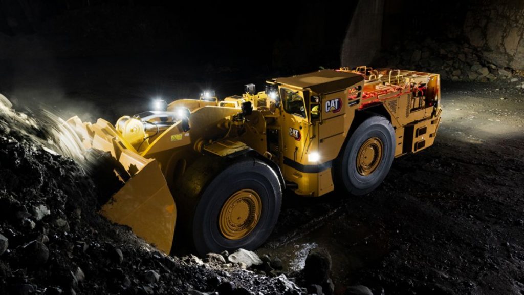 The Caterpillar Underground Minexpo Display Offers Insights Into The Diesel Electric Drive