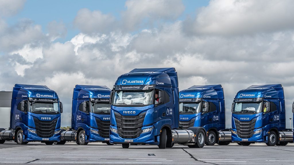 IVECO Supplies 65 IVECO S-WAY LNG Trucks To Lithuanian Transport Operator Vlantana