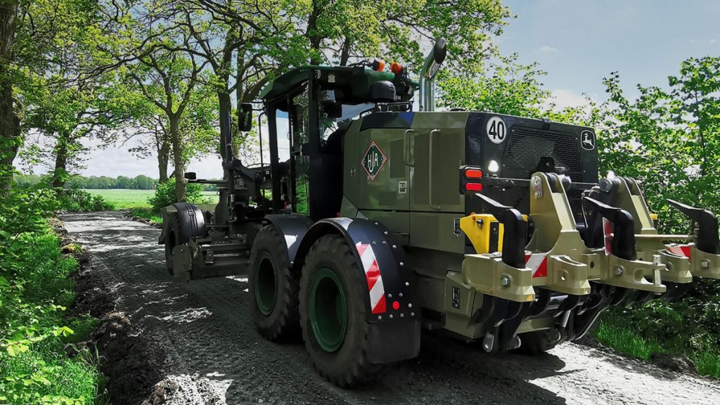 John Deere Motor Grader Handed Over To HJA John Deere Motor Grader Handed Over To HJA