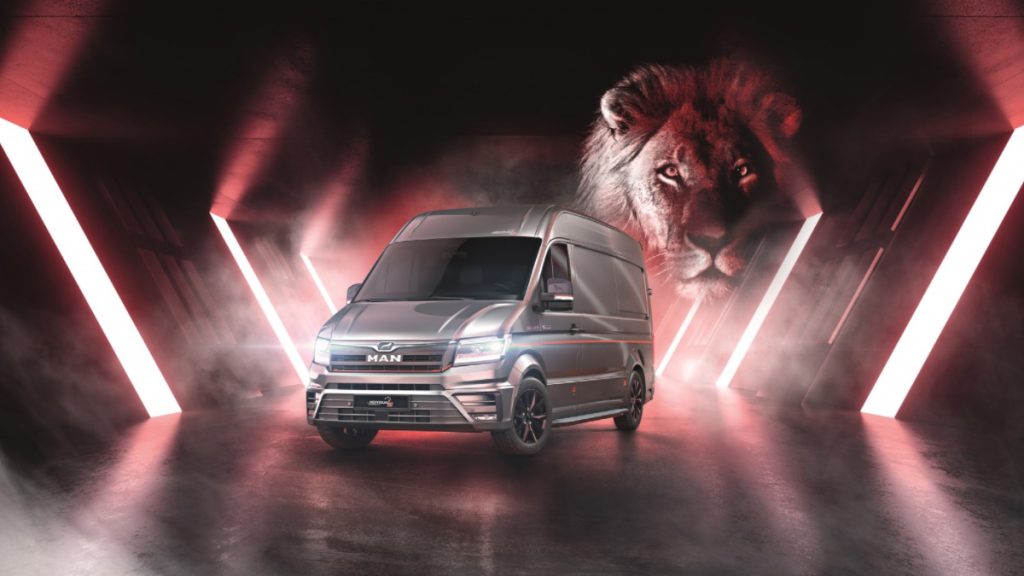 A lion's appearance: the MAN TGE Individual Lion S from MAN's own vehicle refinement impresses with its discreetly sporty design elements.