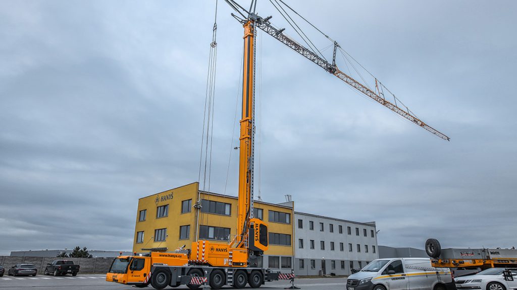 Depending on its tower height, the crane is ready to start work in just 14 to 17 minutes.
