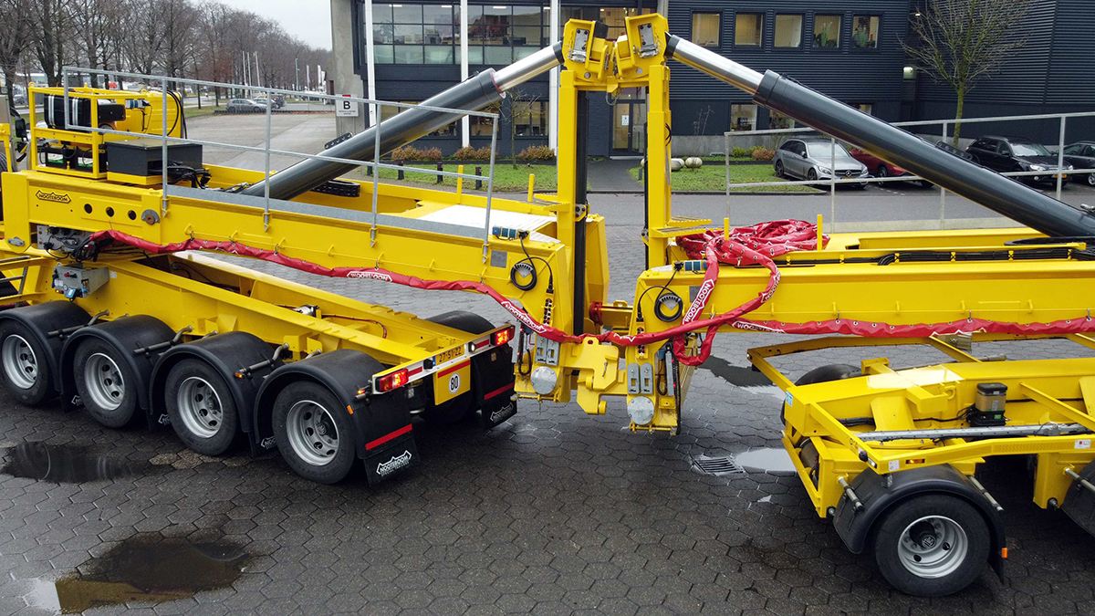 Latest Mega Windmill Trailer XL for Ter Linden Transport