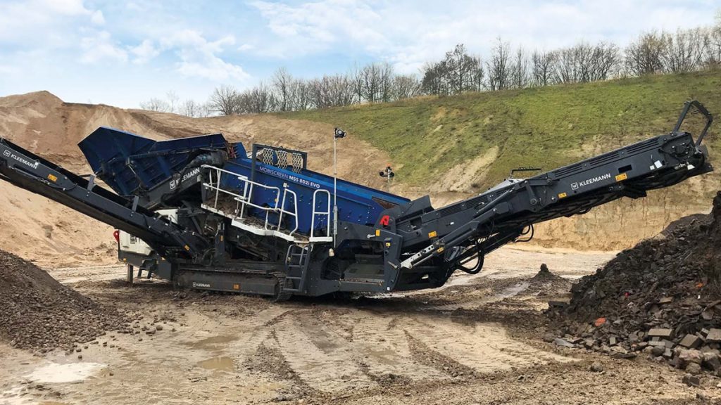 First Practical Application Of MOBISCREEN MSS 802i EVO