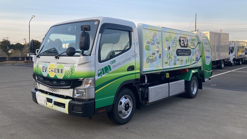 Test Vehicle Of The Next Generation eCanter Unveiled For The First Time
