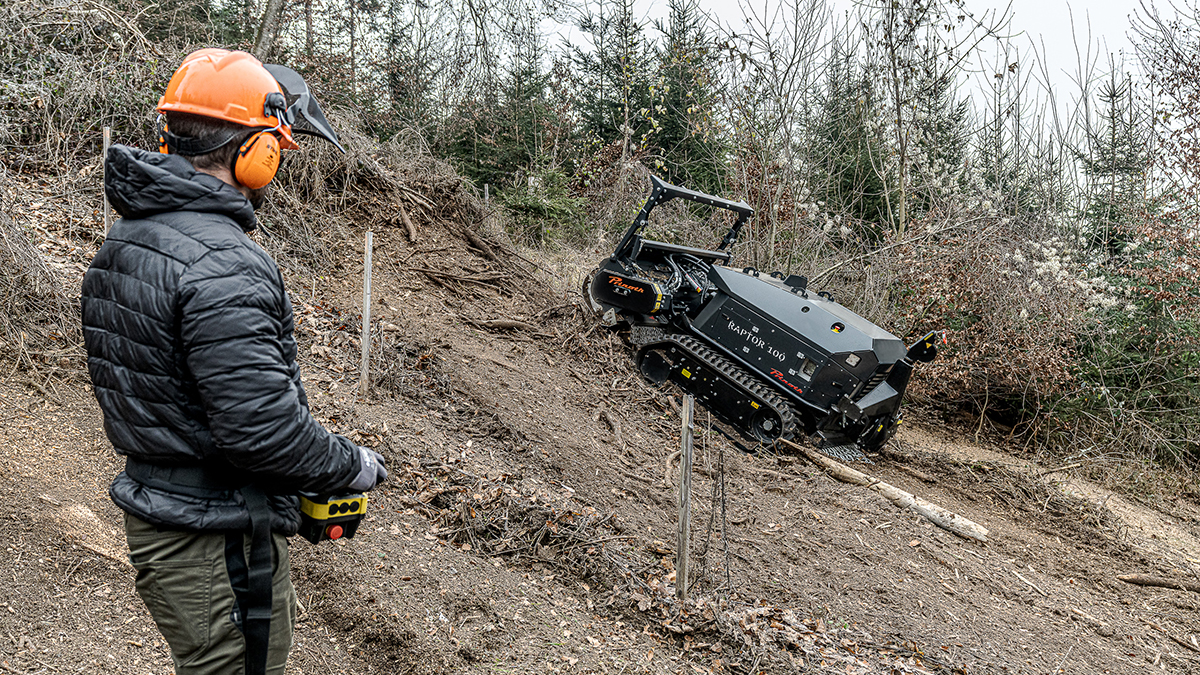 Prinoth Launches new Raptor 100