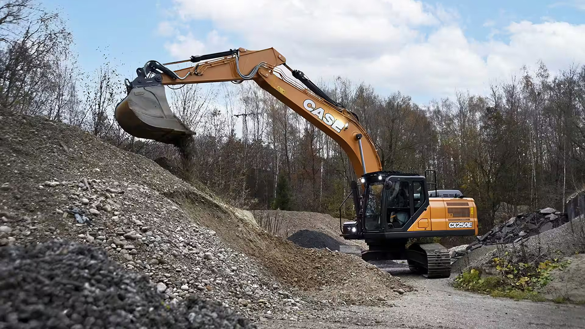 CASE Announces New E-Series Crawler Excavator Range 