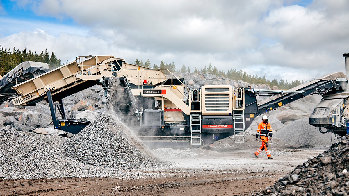 Metso Outotec Develops New Electric Lokotrack Range