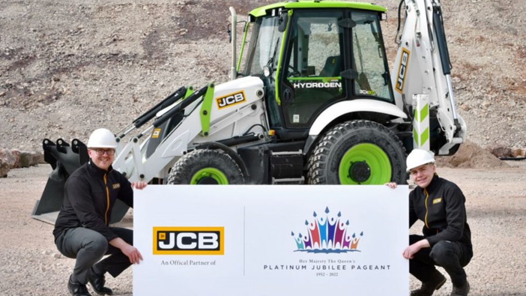 Platinum Parade As JCB Machines Pay Homage To Queen’s Reign