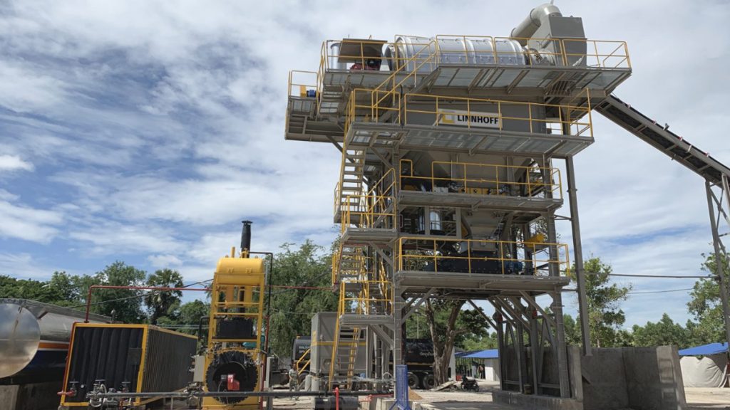 The Linnhoff DRX DurableMix asphalt plant (pictured) and TSD1500 MobileMix asphalt plant will be locally manufactured and sold by Gainwell.