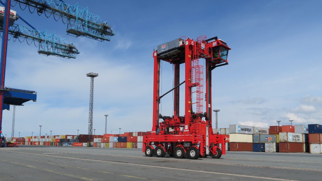 Kalmar To Deliver 27 Hybrid Straddle Carriers