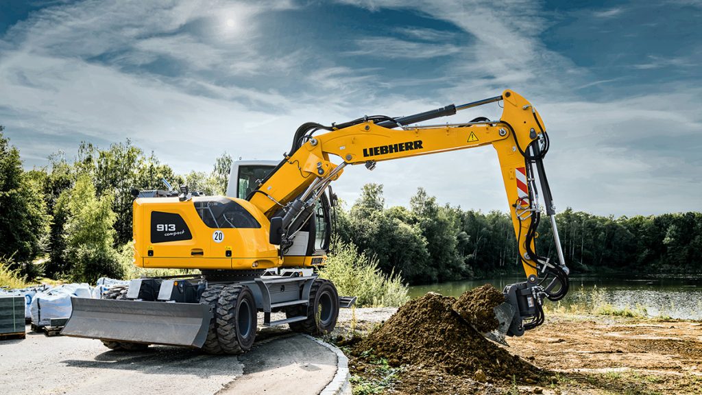 Liebherr is presenting the A 913 Compact Litronic at the Svenska Maskinmässan, one of the latest representatives of the compact wheeled excavators.