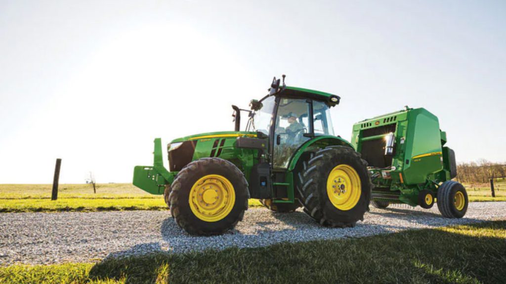 New John Deere 5 Series Utility Tractors Offer More Options Plant