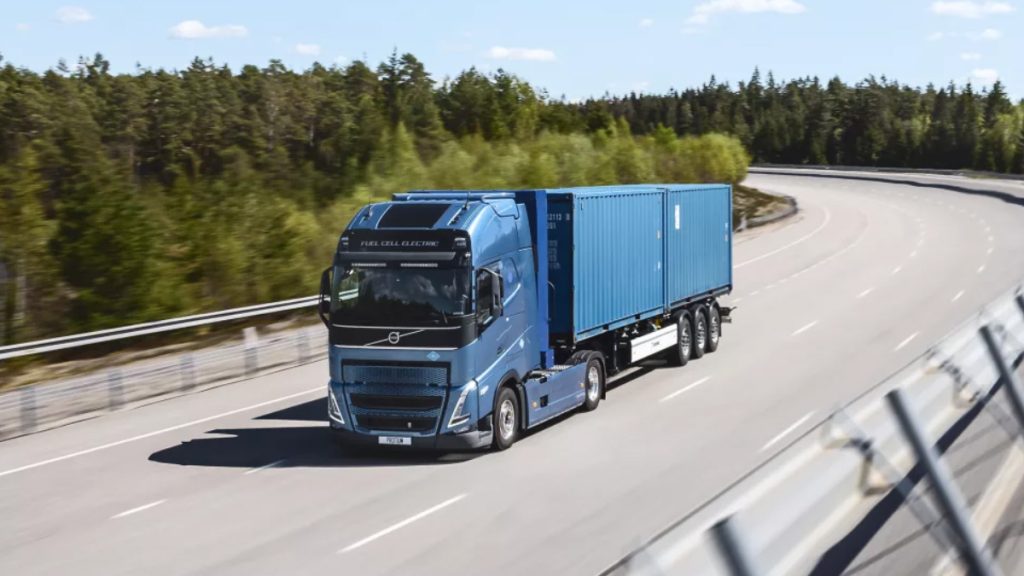 Hydrogen-powered fuel cell electric trucks will be especially suitable for long distances and heavy, energy-demanding assignments.