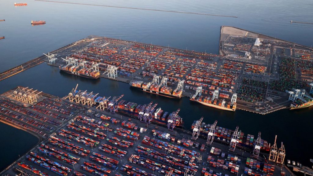Kalmar Continues Sustainable Collaboration With APM Terminals