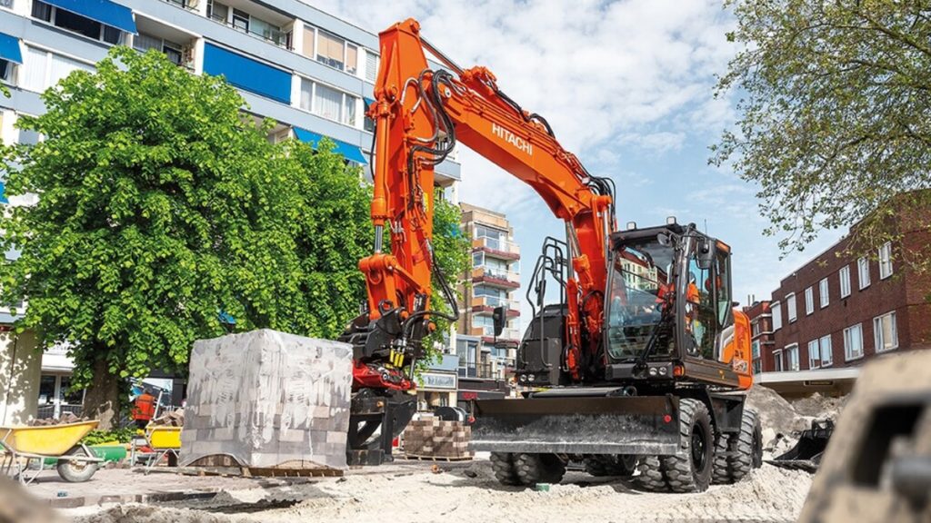Hitachi Expands Wheeled Excavator Range With Short-Tail ZX135W-7