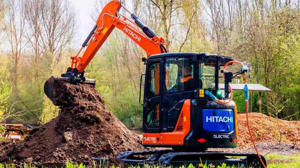 Hitachi Launches First Zero-Emission Five-Tonne Battery-Powered Excavator In Europe