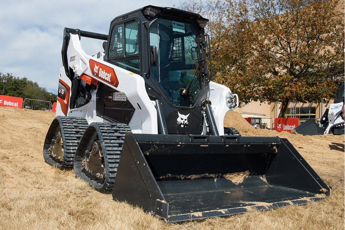 Bobcat Mechanical Engineering_Quad Tracks for Skid-Steer