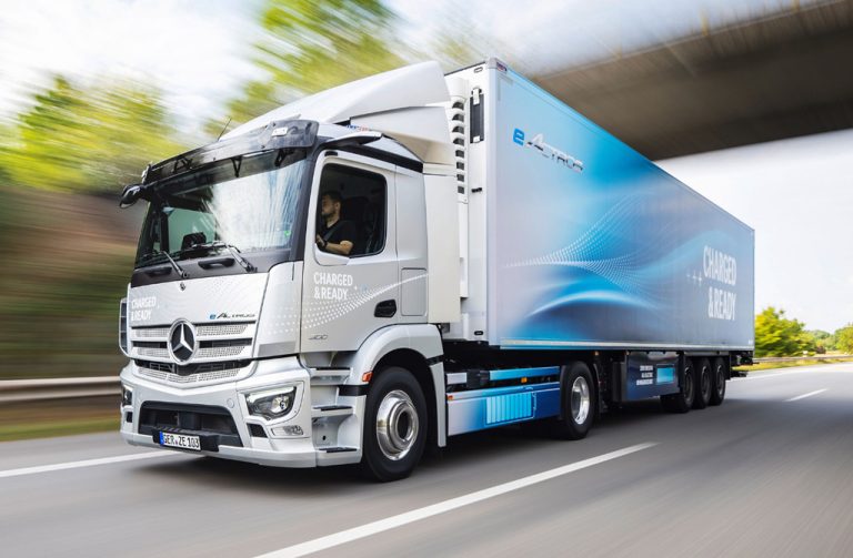 MercedesBenz Trucks Showcases New Applications For eActros For HeavyDuty Distribution