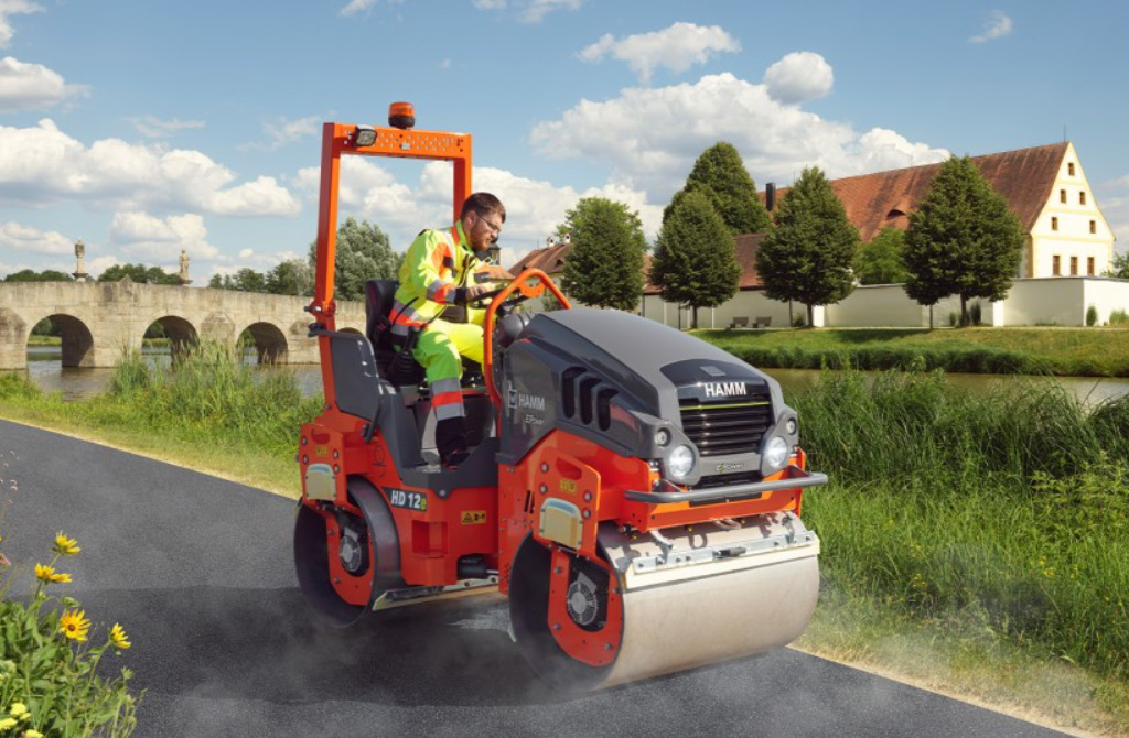 Hamm offers a choice of eight battery-electric tandem roller models.