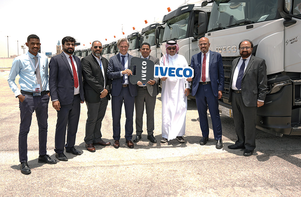 IVECO And Arabian Auto Agency Hand Over 20 IVECO S-WAY In Saudi Arabia
