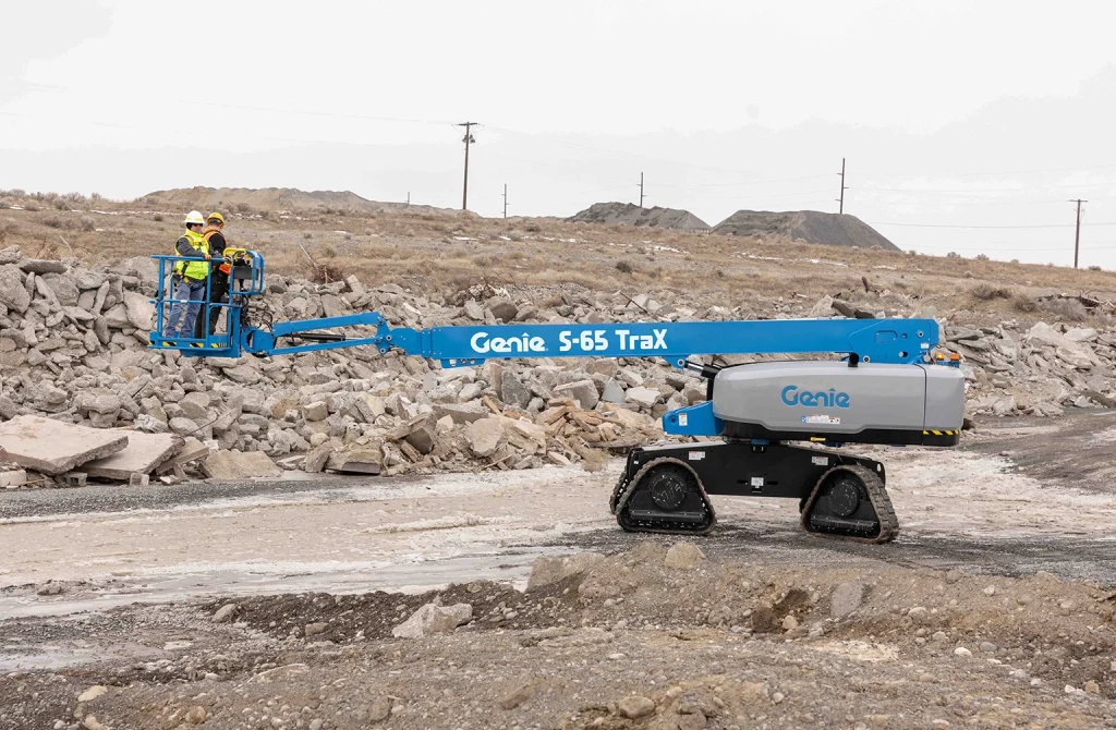 Genie’s Next Gen TraX System Delivers Reduced Maintenance Costs Genie’s Next Gen TraX System Delivers Reduced Maintenance Costs