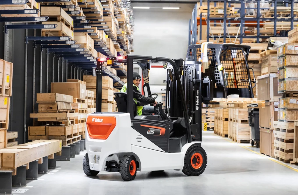 Bobcat Displays Extensive Material Handling Lineup At LogiMAT 2024 Bobcat Displays Extensive Material Handling Lineup At LogiMAT 2024