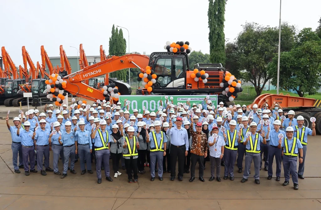 Hitachi Construction Machinery Indonesia Reaches 50,000 Units Of Medium-Size Hydraulic Excavators