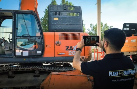 Selling Heavy Equipment With P&E Auctions: Hitachi's Experience