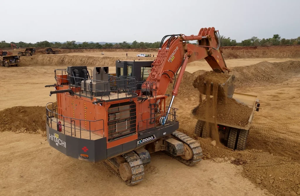 Ghana’s First Hitachi EX2000-7 Excavator Arrives At Mining Project Ghana's First Hitachi EX2000-7 Excavator Arrives At Mining Project