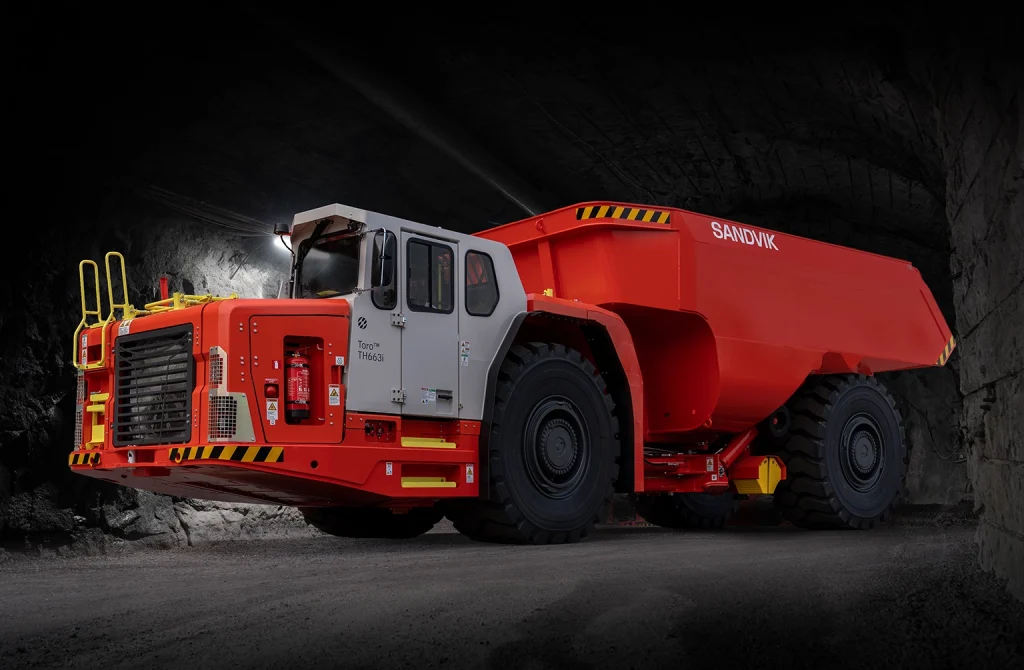 Almina Selects Sandvik To Provide 32-Unit Fleet In Portugal Almina Selects Sandvik To Provide 32-Unit Fleet In Portugal