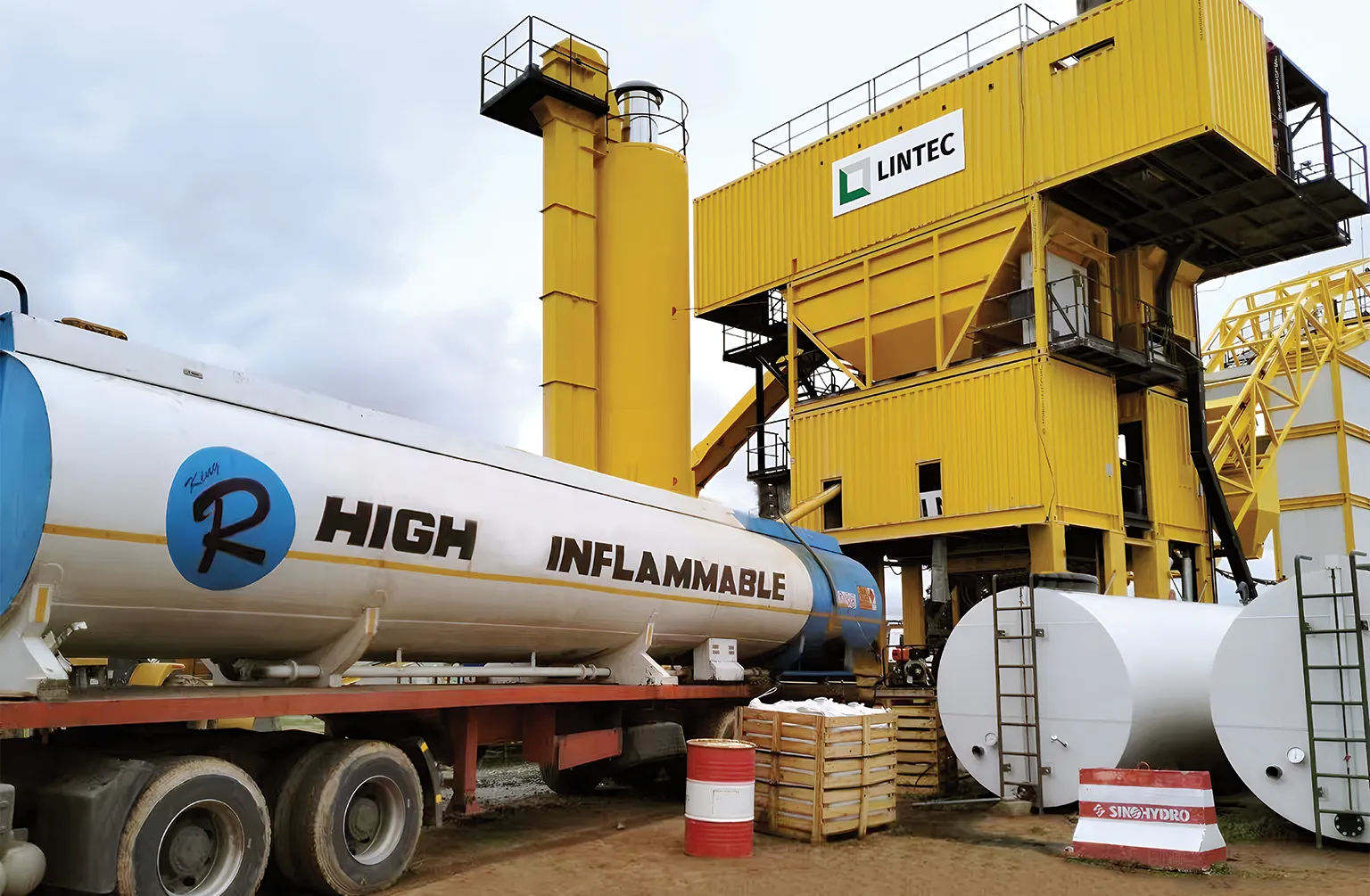 Lintec CSD2500B Containerized Asphalt Mixing Plant