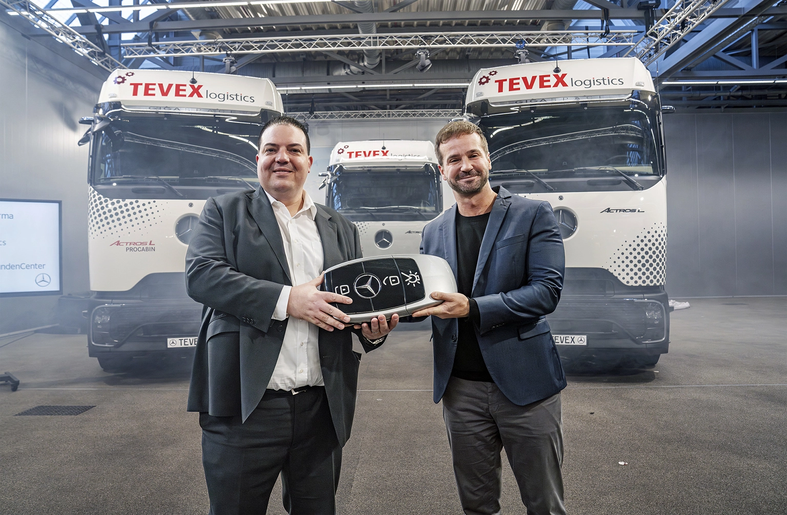 Tevex Logistics Orders 150 New Mercedes-Benz Actros L Vehicles