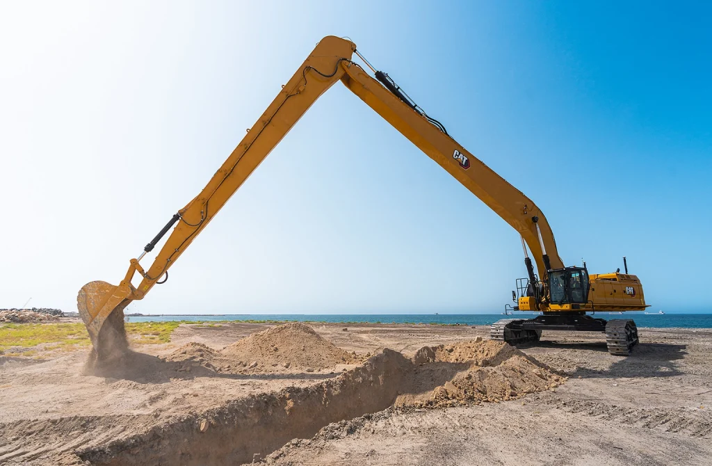 New Cat 395 Offers Premium Performance With A Longer Reach New Cat 395 Offers Premium Performance With A Longer Reach