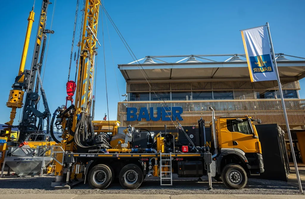 BAUER Maschinen Group Sets New Industry Standards BAUER Maschinen Group Sets New Industry Standards