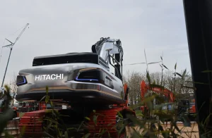 Hitachi LANDCROS