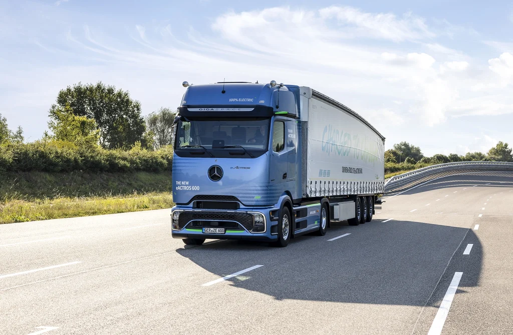 Mercedes-Benz Trucks Expands Portfolio Of Battery-Electric Trucks Mercedes-Benz Trucks expands portfolio of battery-electric trucks