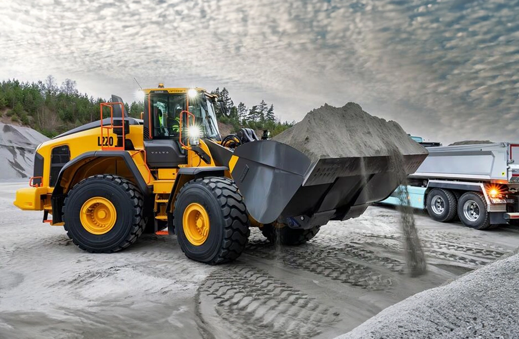 Volvo CE Unveils New Generation Wheel Loaders